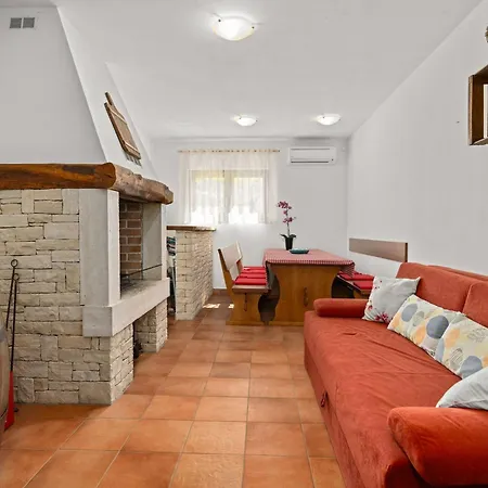 Mla I - Three Bedroom With Pool Holiday home
