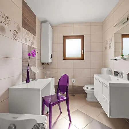 度假居 Mla I - Three Bedroom With Pool 波雷奇