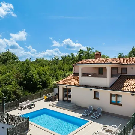 Mla I - Three Bedroom With Pool 波雷奇